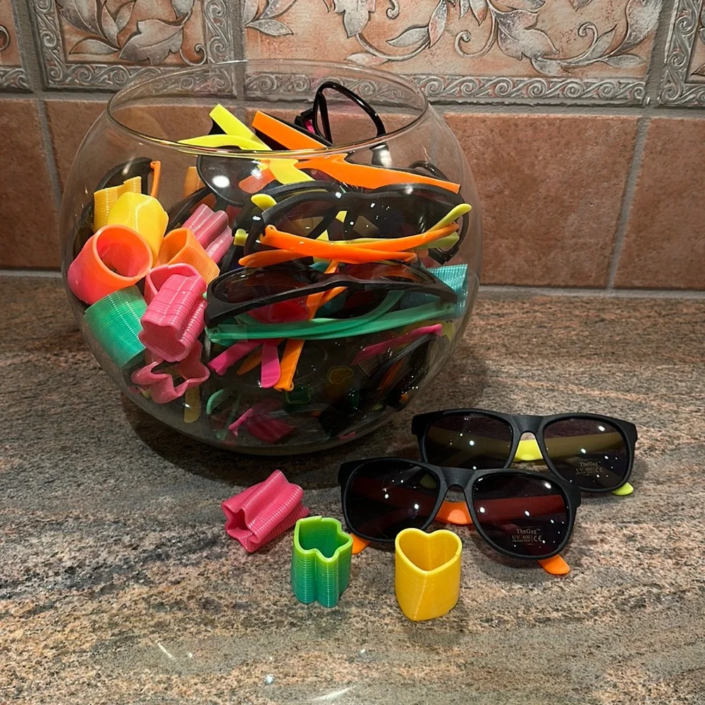Kids Party Favors - Sunglasses & Slinky’s